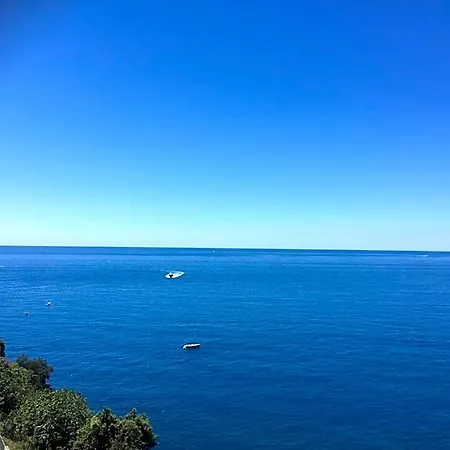 Pecunia 3* مانارولا